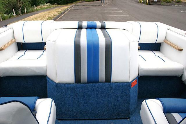 Slide: The Image of Sea Ray 180 Bow Rider 1990 - 9