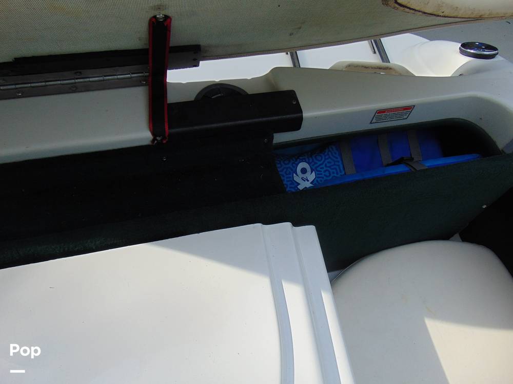 Slide: The Image of Sea Ray 180 BR 1999 - 12238345