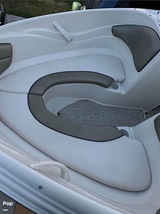Slide: The Image of Sea Ray 180 Sport 2004 - 12969126