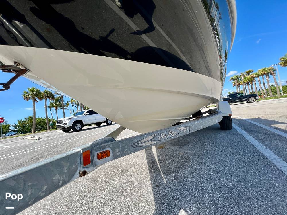 Slide: The Image of Sea Ray 185 Sport 2009 - 10777704