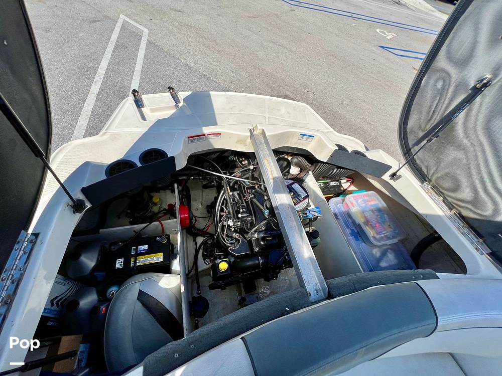 Slide: The Image of Sea Ray 185 Sport 2009 - 10777758