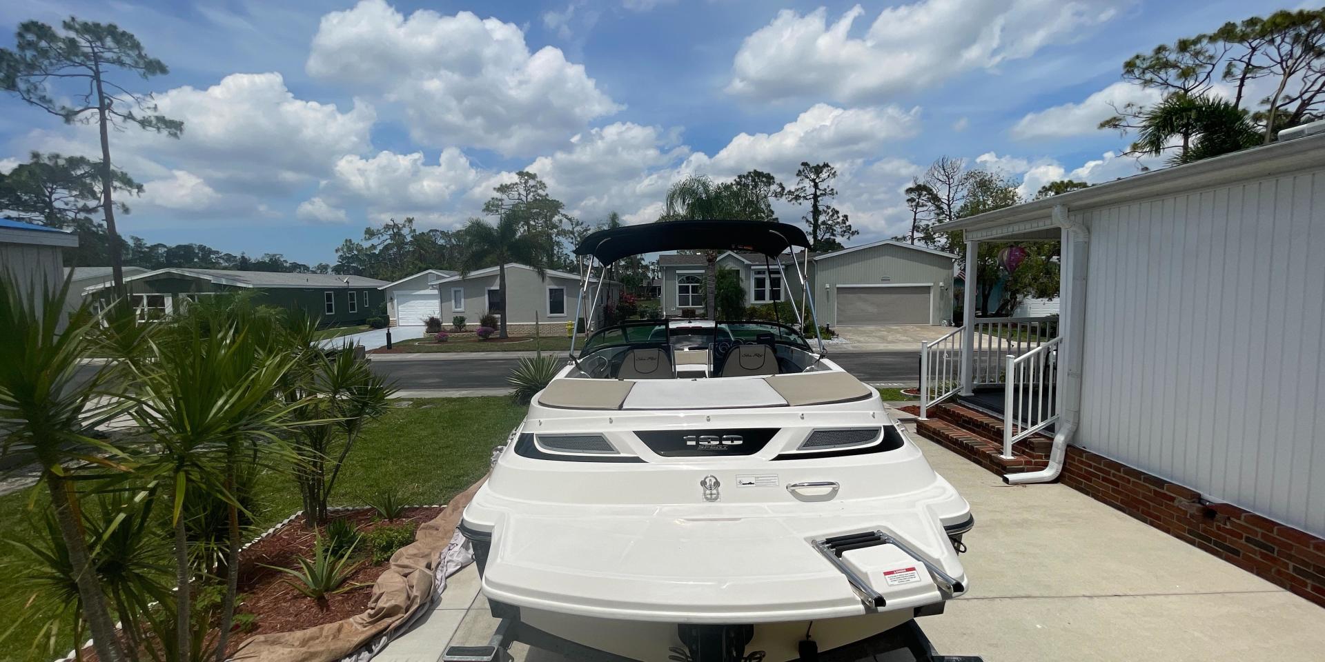 Slide: The Image of Sea Ray 190 Sport 2015 - 3671137