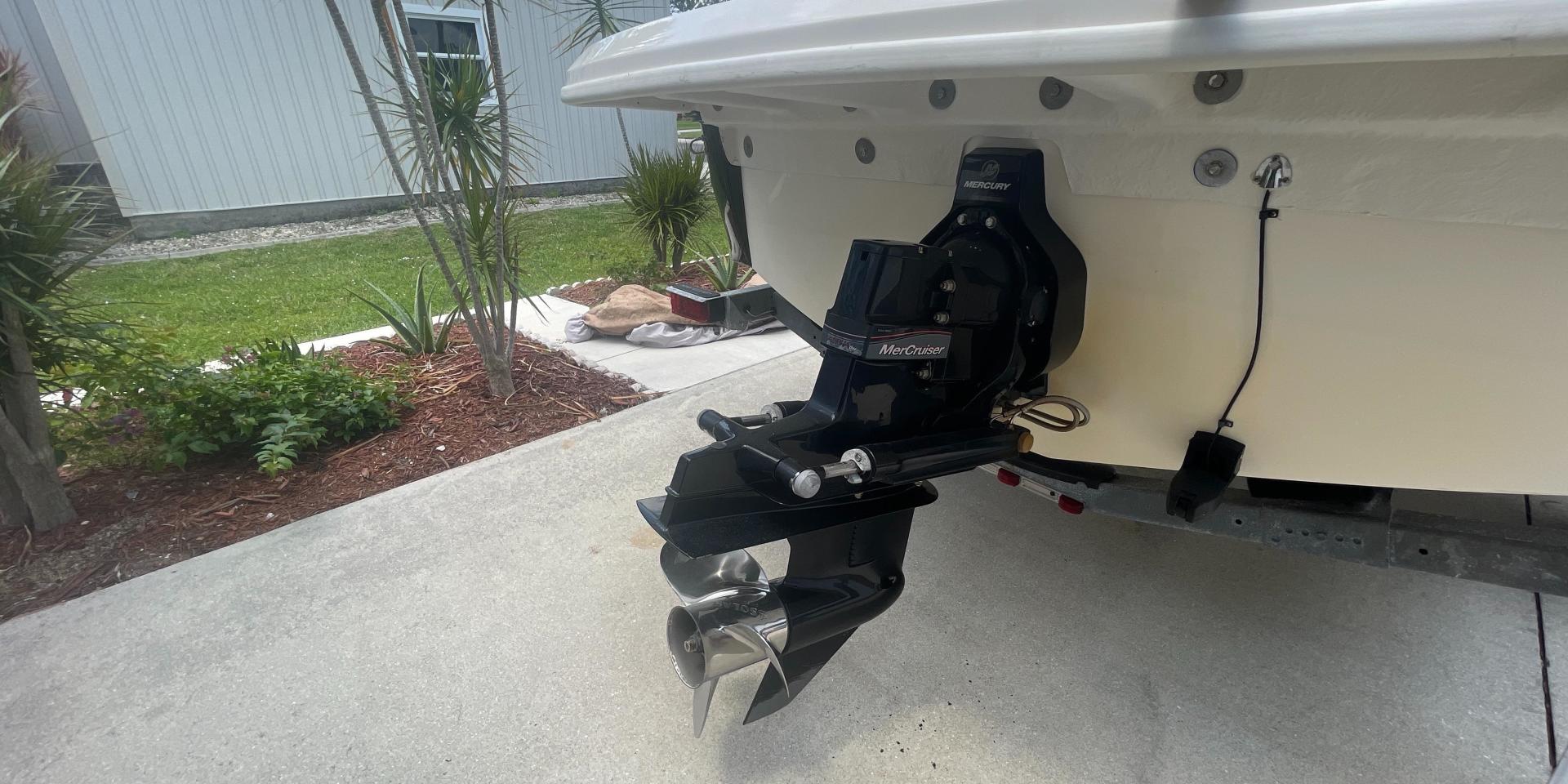 Slide: The Image of Sea Ray 190 Sport 2015 - 3671139