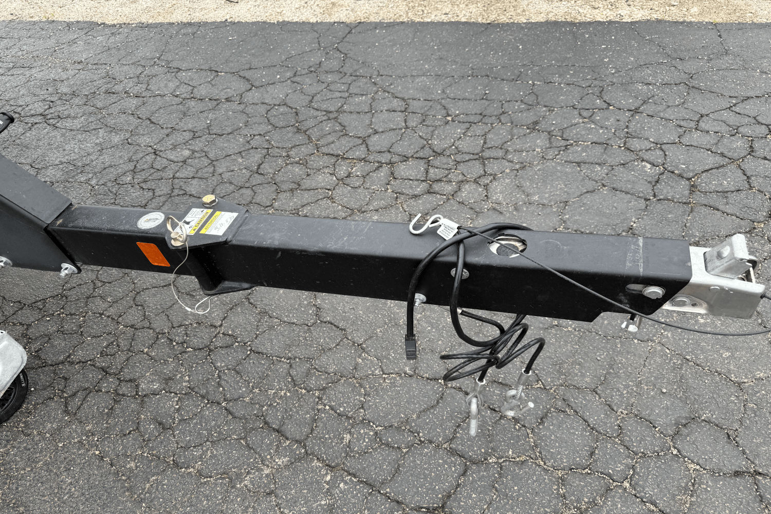 Slide: The Image of Sea Ray 190SPX 2019 - 33