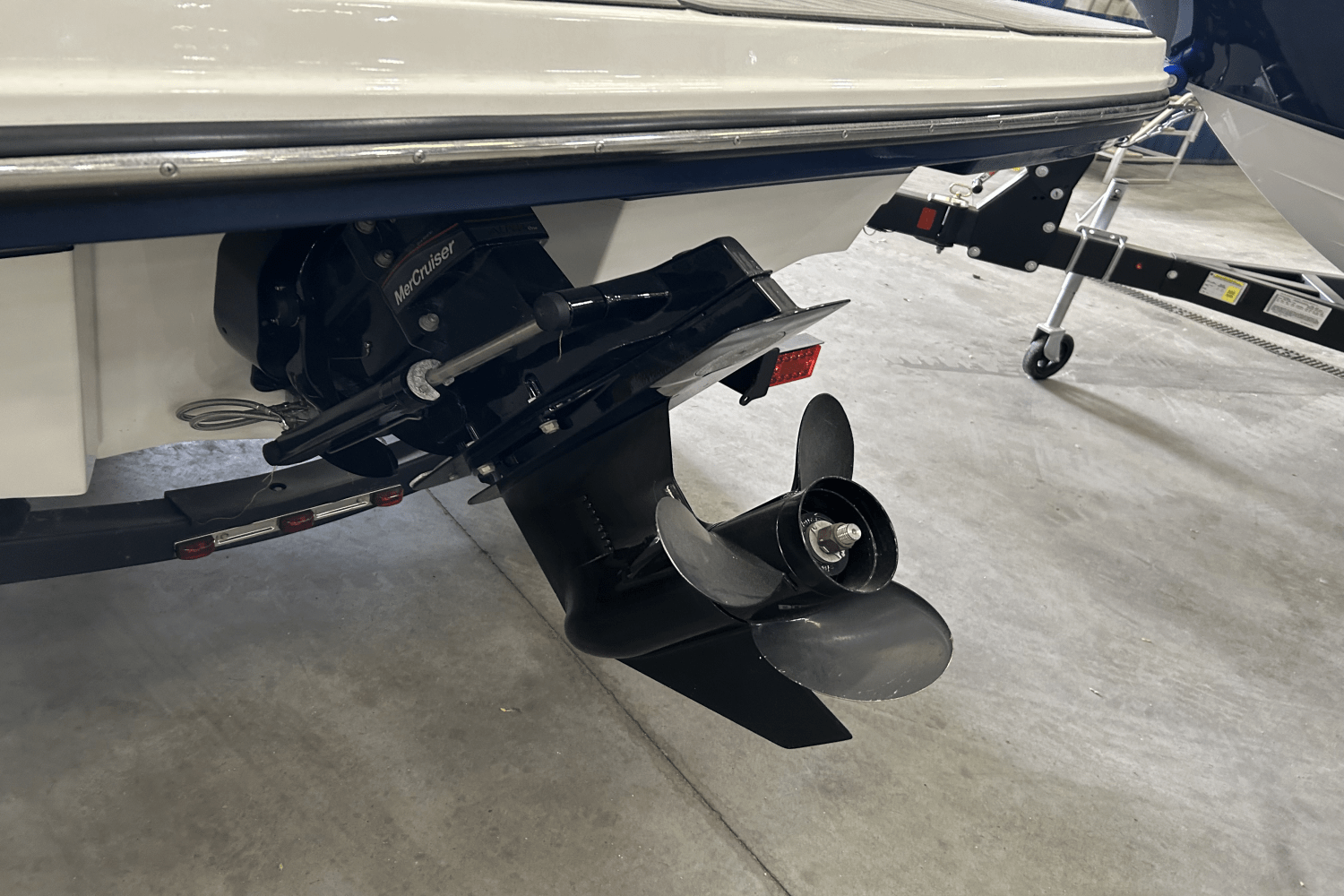 Slide: The Image of Sea Ray 190 SPX 2021 - 14