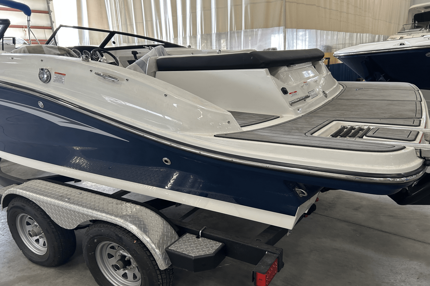 Slide: The Image of Sea Ray 190 SPX 2021 - 2