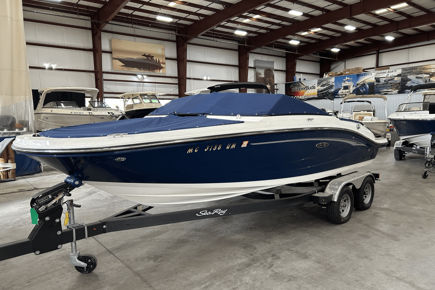 Slide: The Image of Sea Ray 190 SPX 2021 - 3