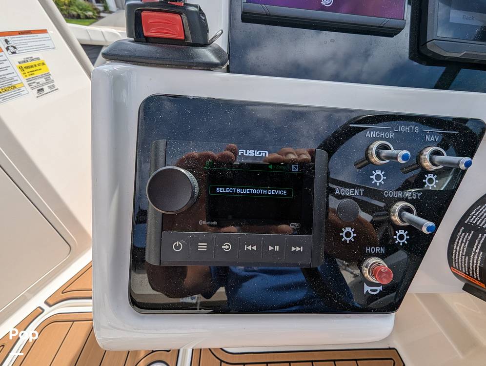 Slide: The Image of Sea Ray 190 SPX 2022 - 14399845