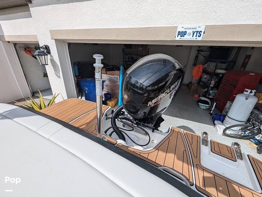 Slide: The Image of Sea Ray 190 SPX 2022 - 14400152