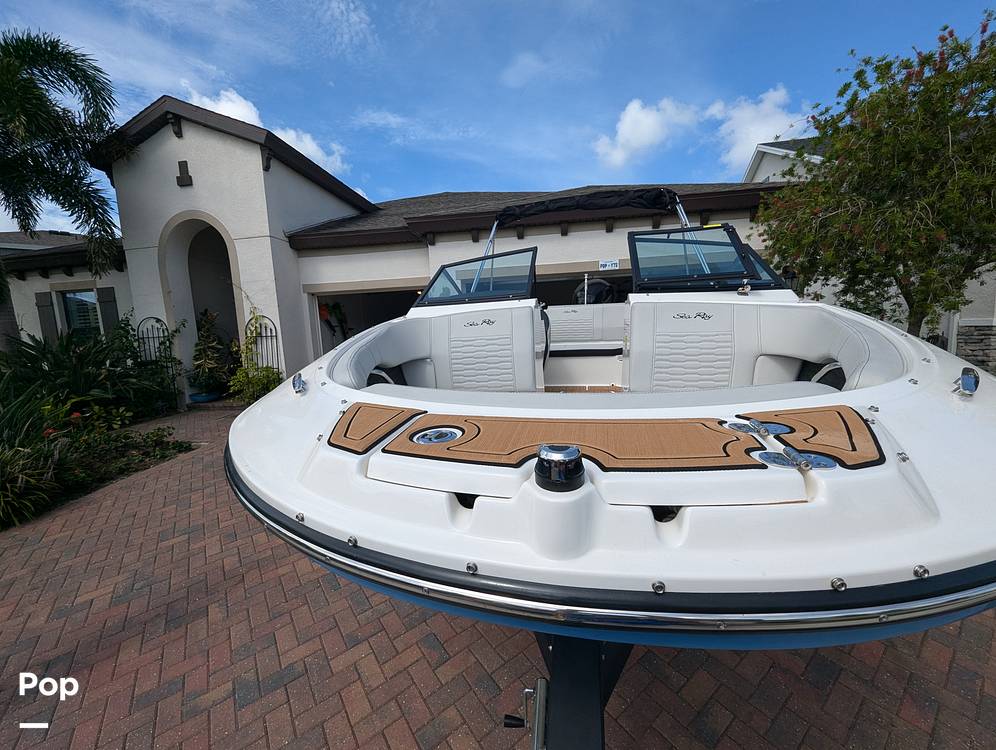 Slide: The Image of Sea Ray 190 SPX 2022 - 14400156