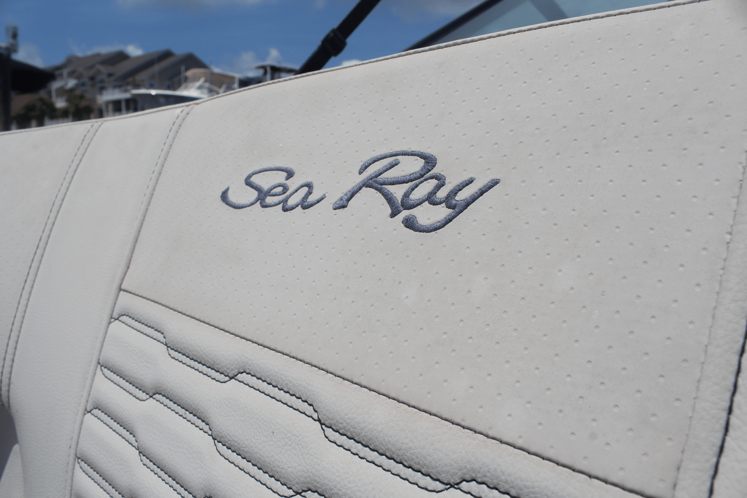 Slide: The Image of Sea Ray 190 SPX-OB 2021 - 18