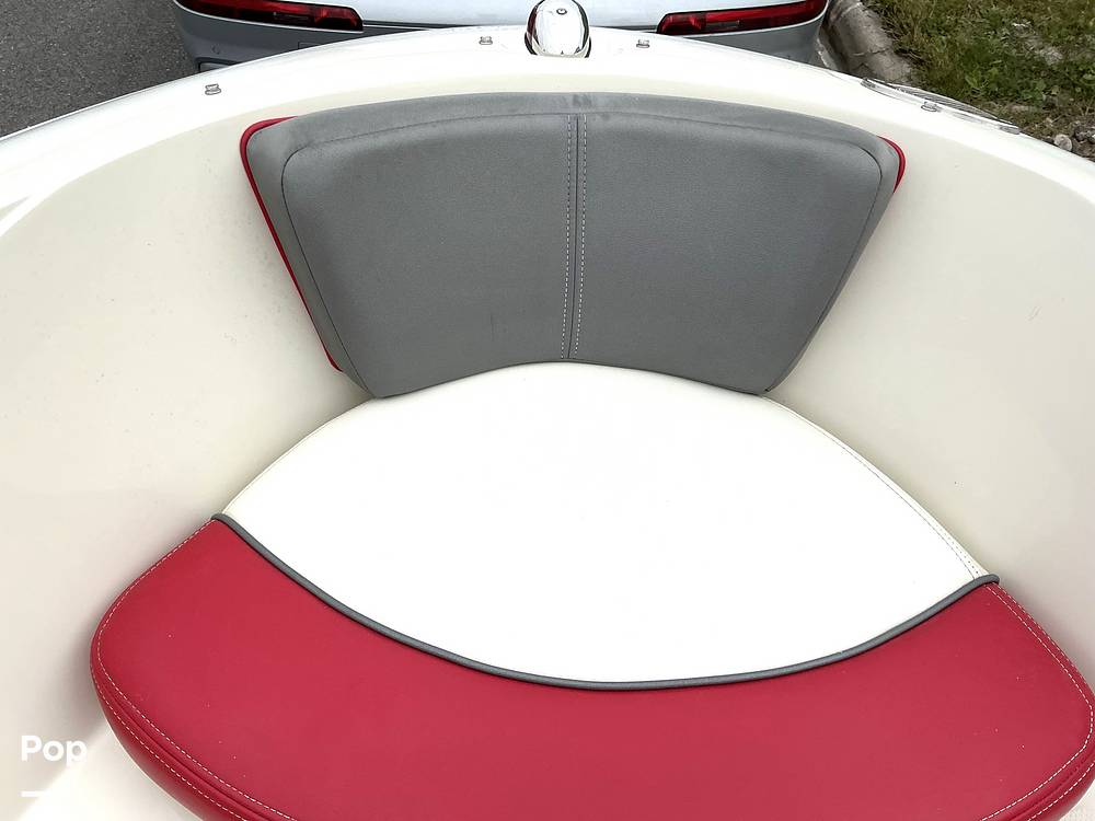 Slide: The Image of Sea Ray 195 Sport 2007 - 15150659