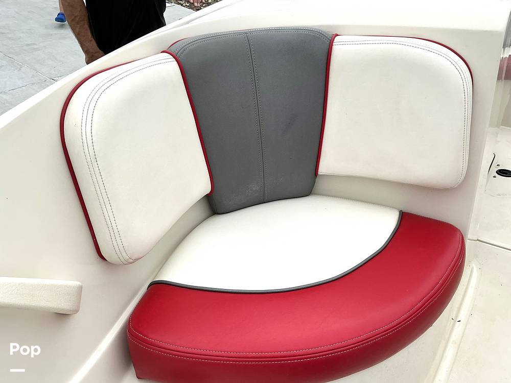 Slide: The Image of Sea Ray 195 Sport 2007 - 15150661