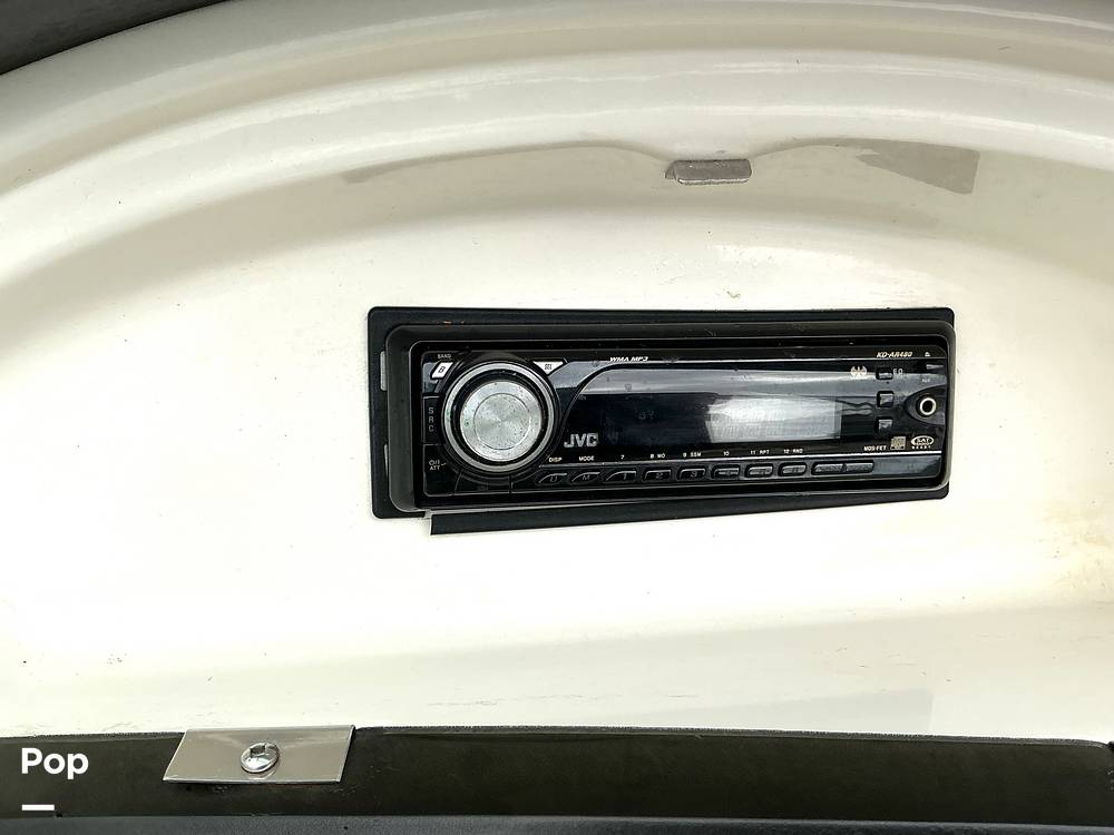 Slide: The Image of Sea Ray 195 Sport 2007 - 15150761