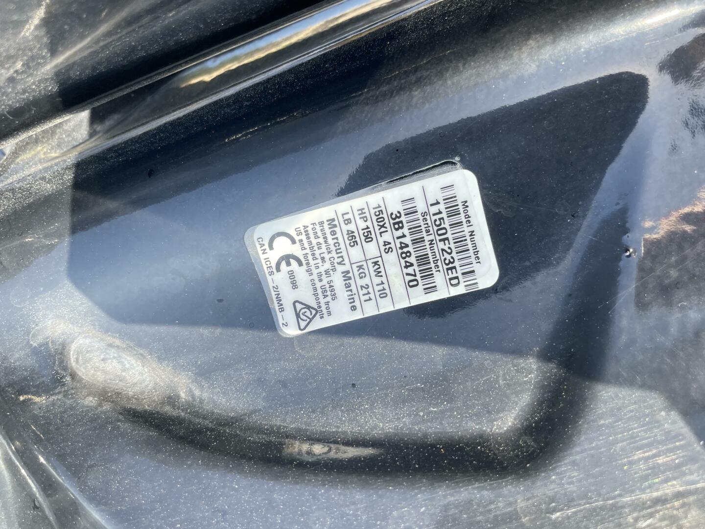 Slide: The Image of Sea Ray 19 SPX 2022 - 5264895