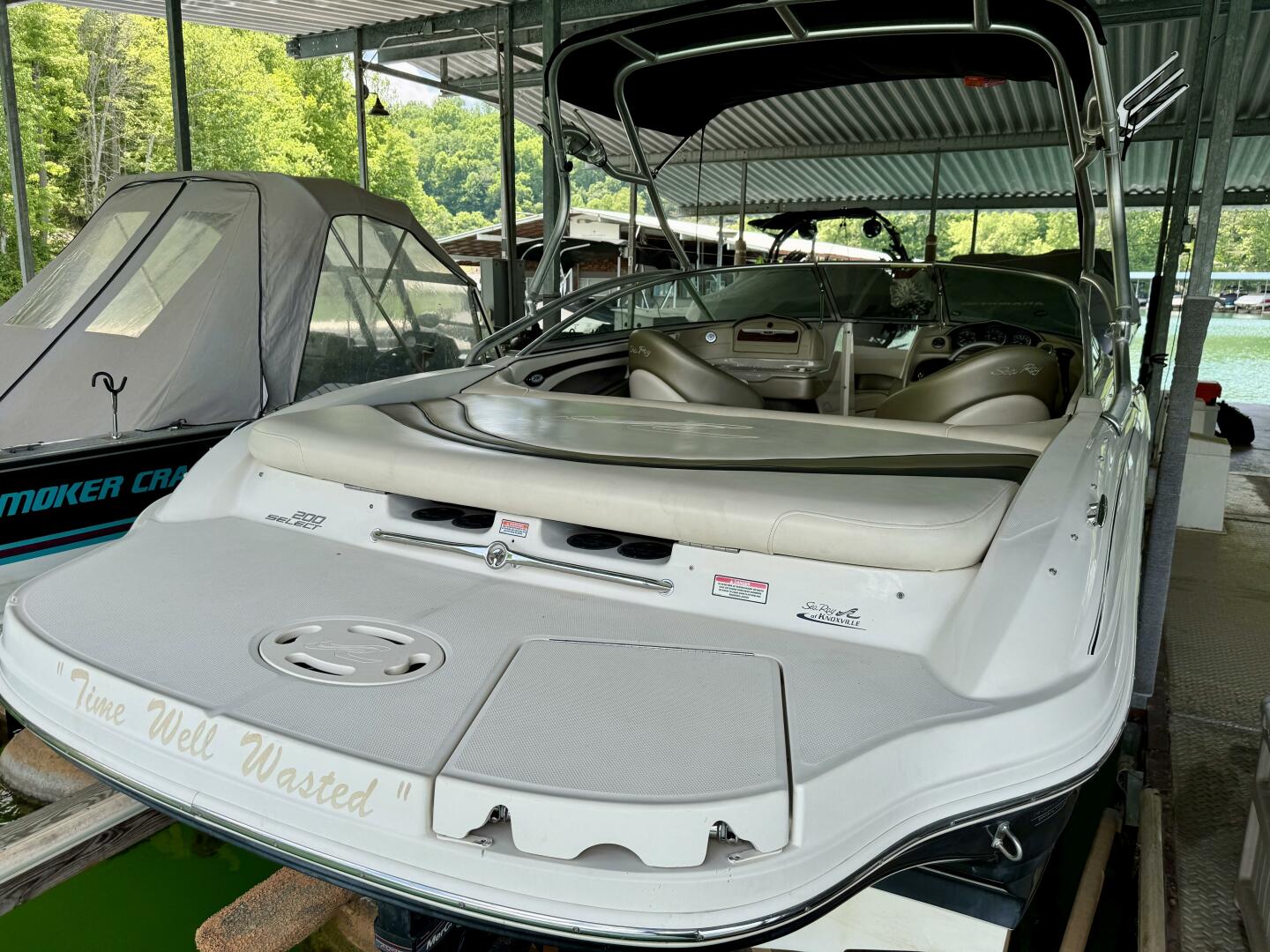 Slide: The Image of Sea Ray 200 Select with Wakeboard Tower and Trailer 2005 - 5346111