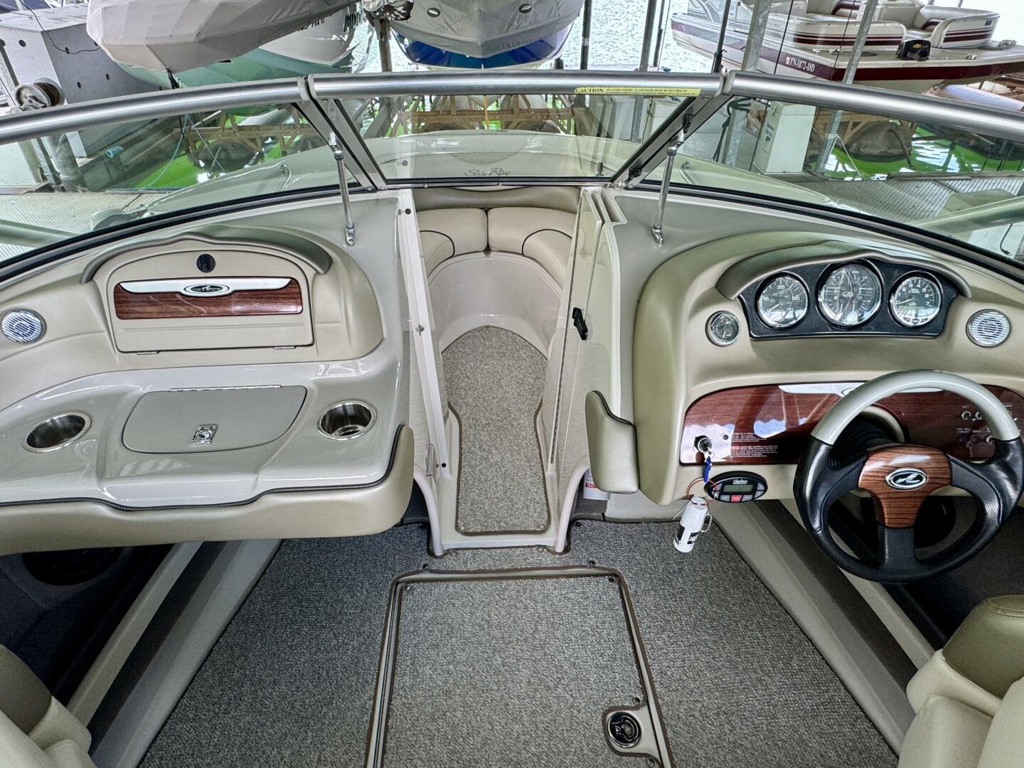 Slide: The Image of Sea Ray 200 Select with Wakeboard Tower and Trailer 2005 - 5346137