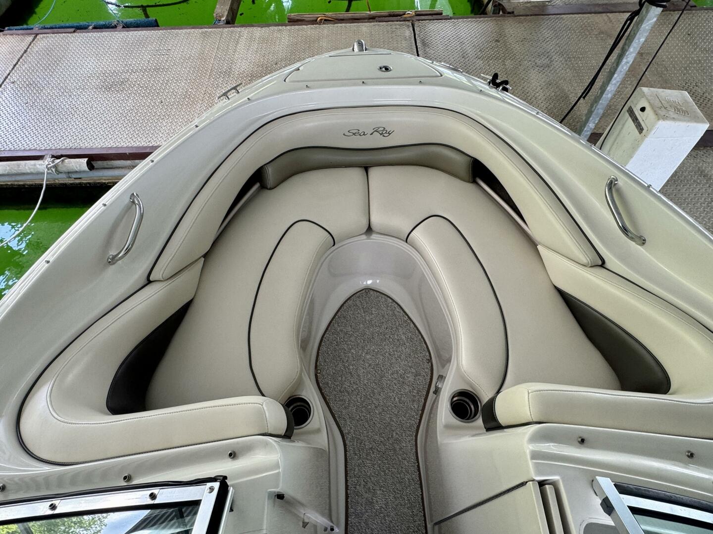 Slide: The Image of Sea Ray 200 Select with Wakeboard Tower and Trailer 2005 - 5346140