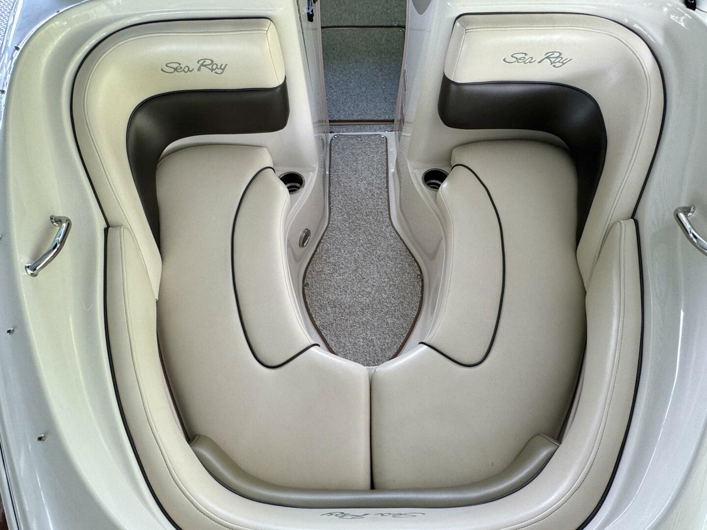 Slide: The Image of Sea Ray 200 Select with Wakeboard Tower and Trailer 2005 - 5346145