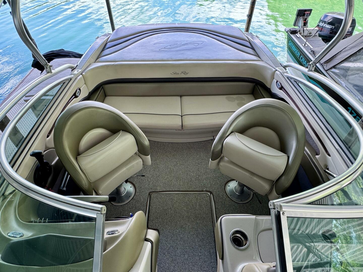Slide: The Image of Sea Ray 200 Select with Wakeboard Tower and Trailer 2005 - 5346147