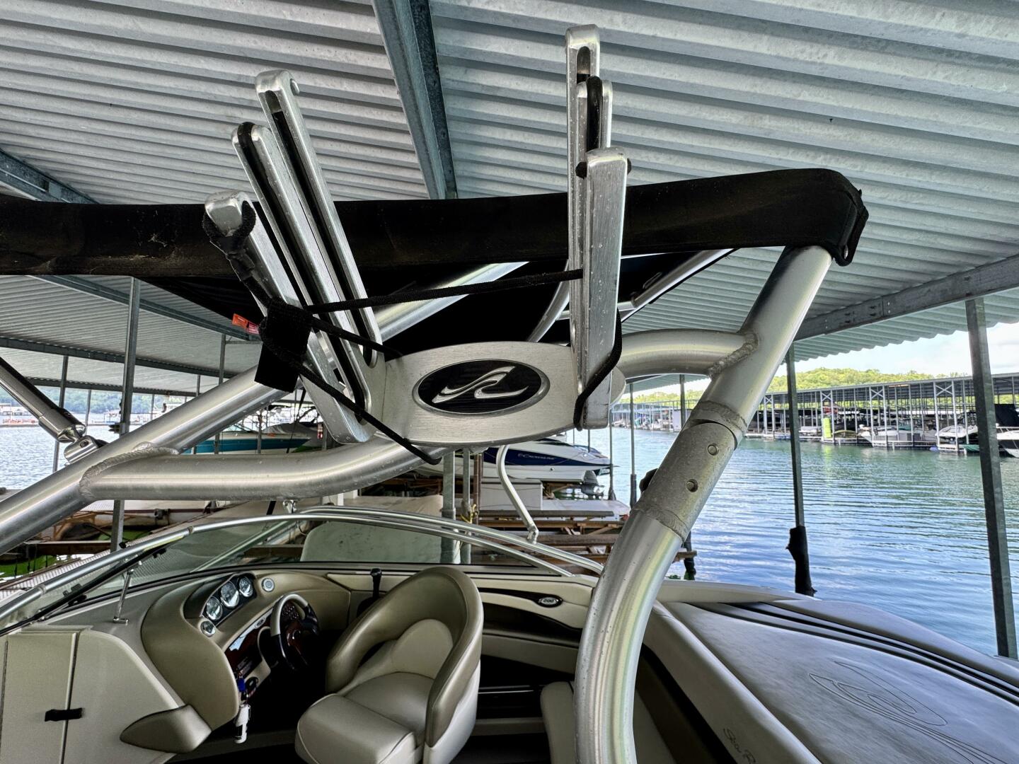 Slide: The Image of Sea Ray 200 Select with Wakeboard Tower and Trailer 2005 - 5346159