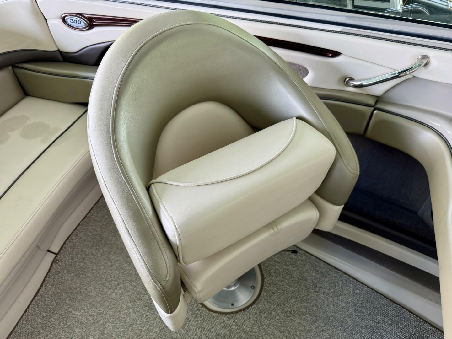 Slide: The Image of Sea Ray 200 Select with Wakeboard Tower and Trailer 2005 - 5346163