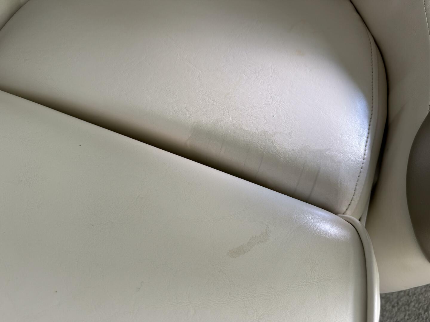 Slide: The Image of Sea Ray 200 Select with Wakeboard Tower and Trailer 2005 - 5346168