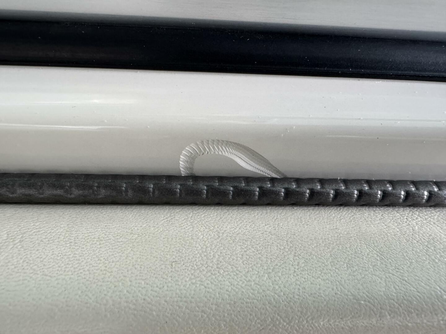 Slide: The Image of Sea Ray 200 Select with Wakeboard Tower and Trailer 2005 - 5346175