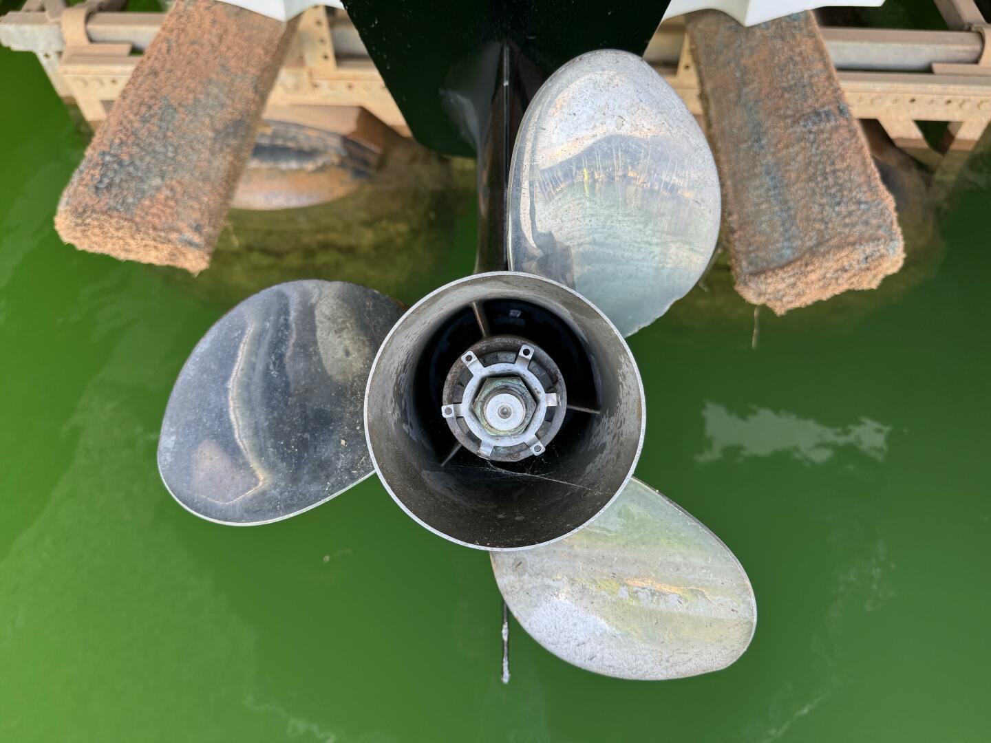 Slide: The Image of Sea Ray 200 Select with Wakeboard Tower and Trailer 2005 - 5346193