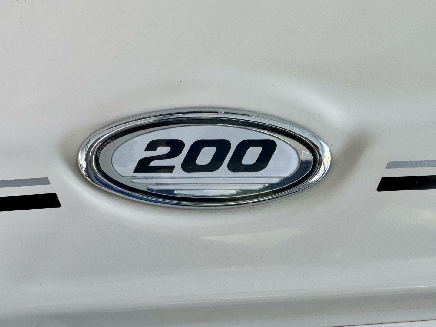 Slide: The Image of Sea Ray 200 Select with Wakeboard Tower and Trailer 2005 - 5346321