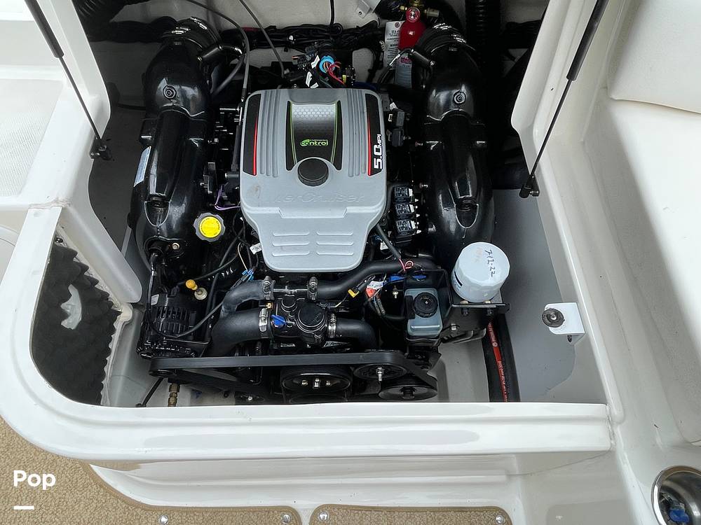 Slide: The Image of Sea Ray 200 Sundeck 2011 - 15629068