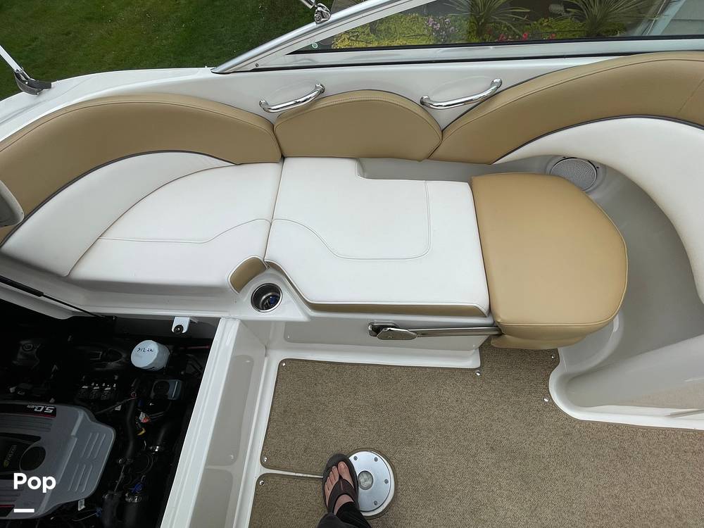 Slide: The Image of Sea Ray 200 Sundeck 2011 - 15629073