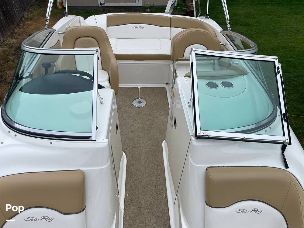 Slide: The Image of Sea Ray 200 Sundeck 2011 - 15629101