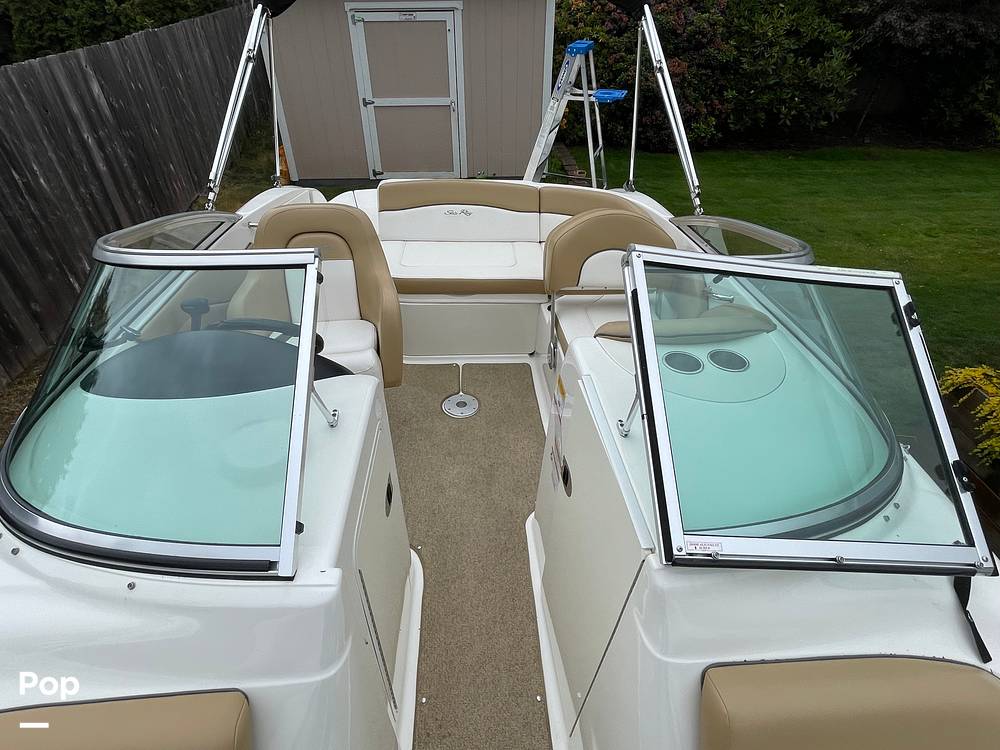 Slide: The Image of Sea Ray 200 Sundeck 2011 - 15629106