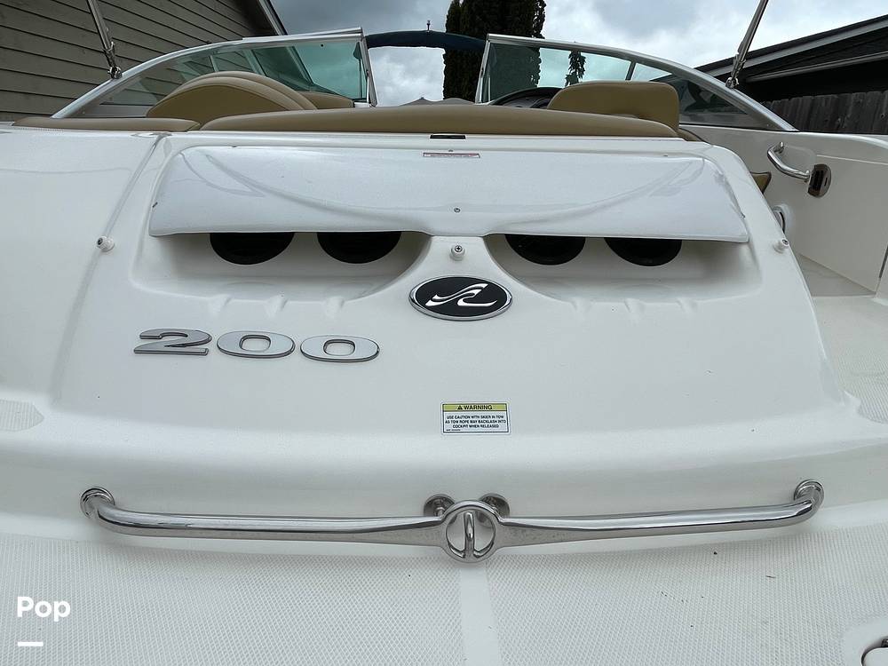 Slide: The Image of Sea Ray 200 Sundeck 2011 - 15629128