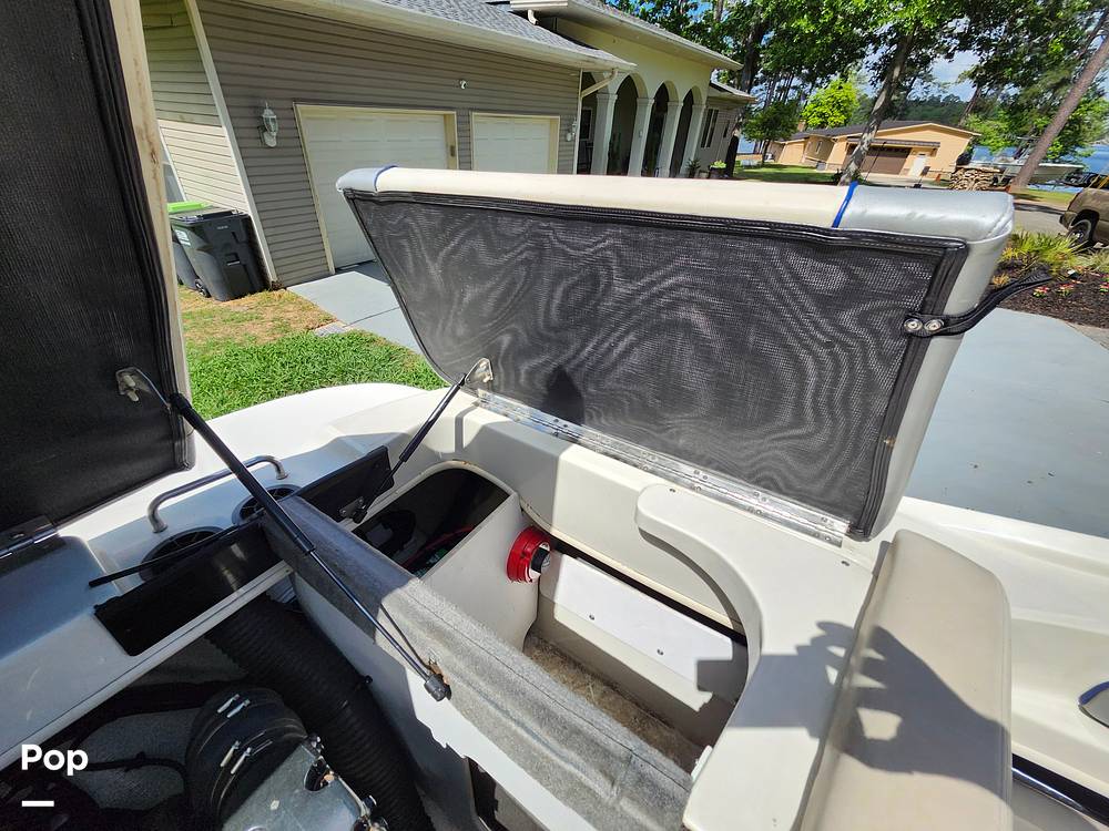 Slide: The Image of Sea Ray 205 Sport 2008 - 56