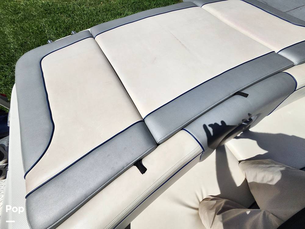 Slide: The Image of Sea Ray 205 Sport 2008 - 68