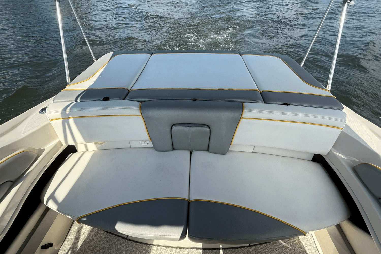 Slide: The Image of Sea Ray 205 Sport 2008 - 7