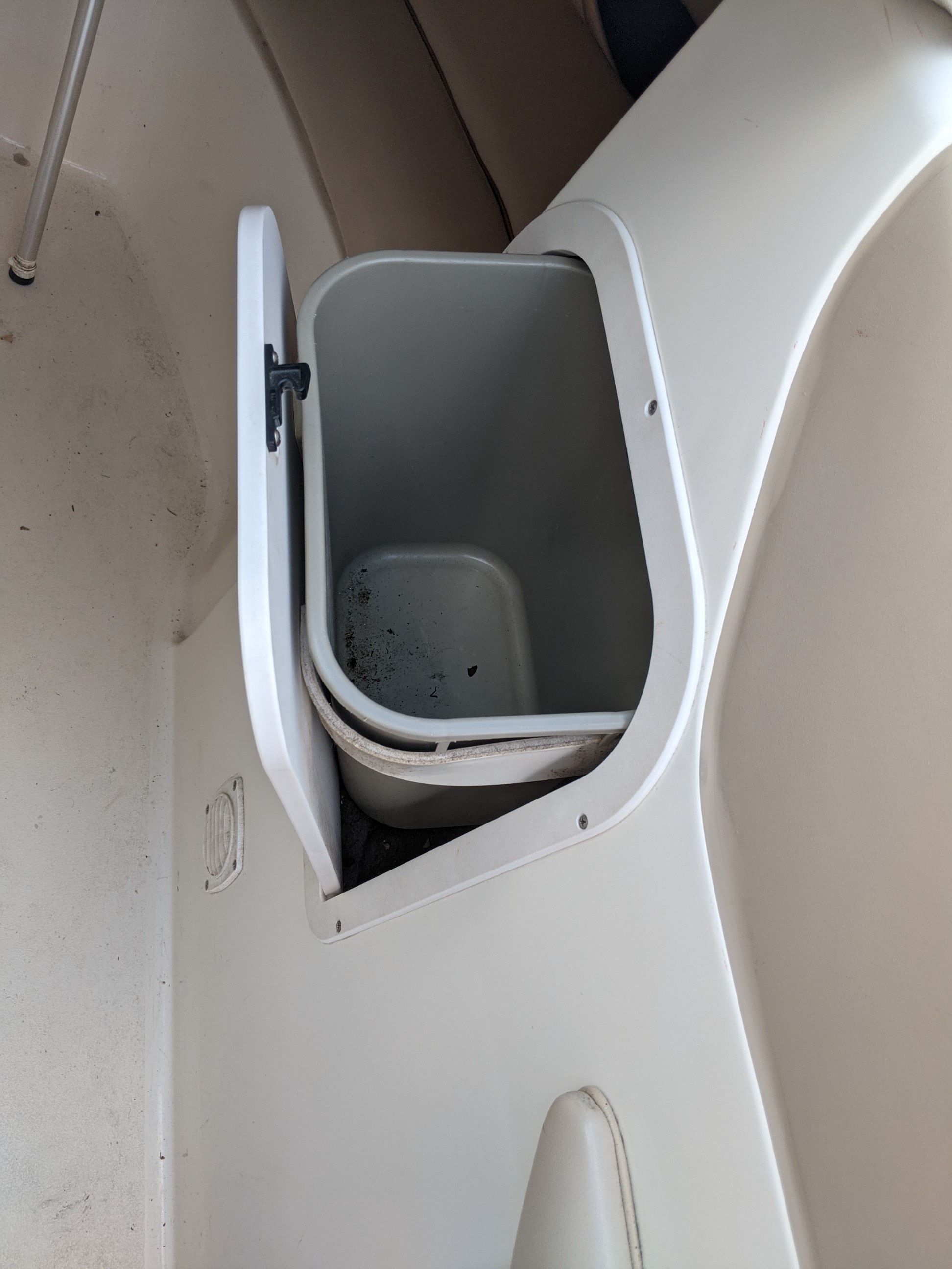 Slide: The Image of Sea Ray 210 1998 - 11