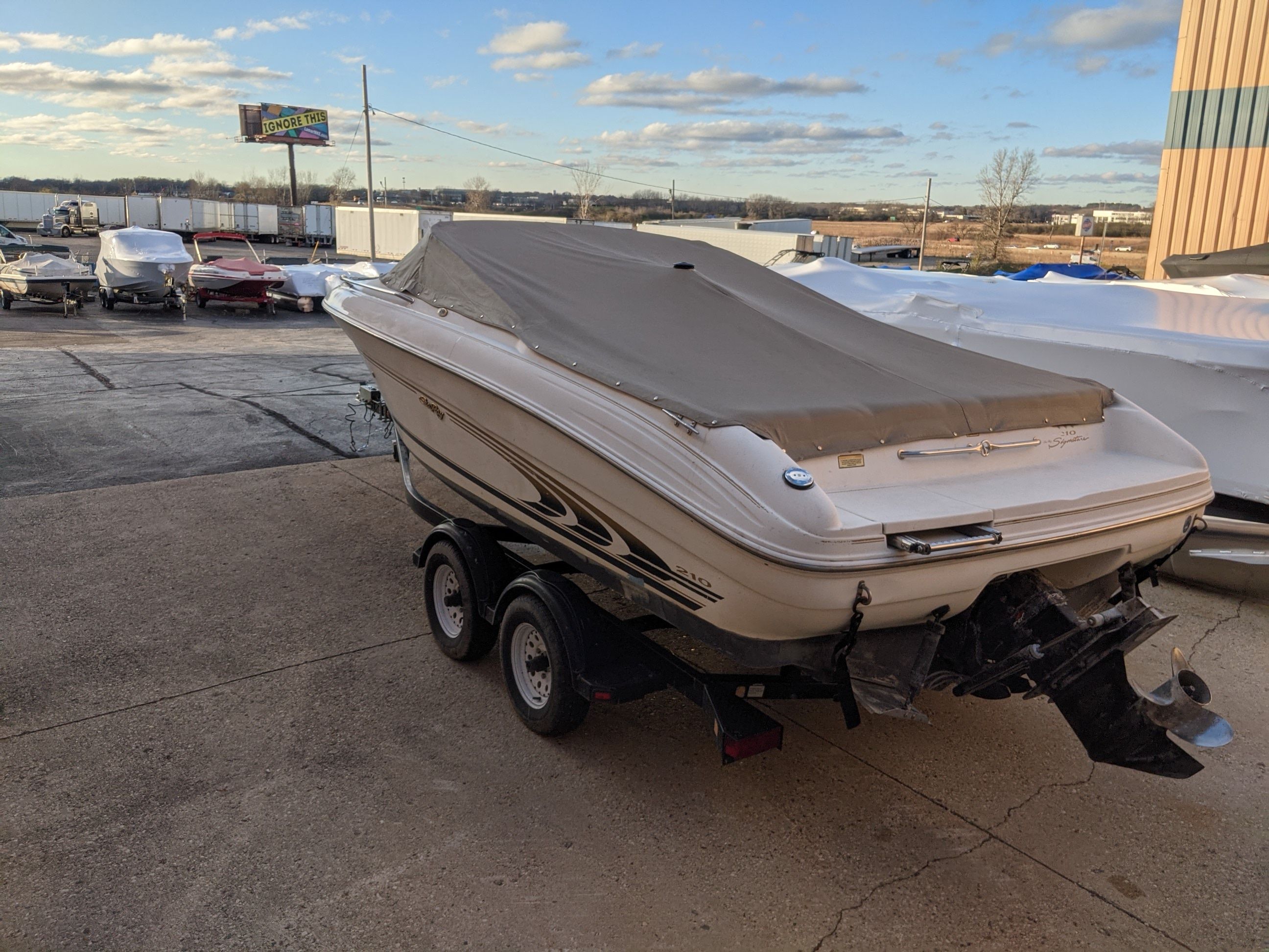 Slide: The Image of Sea Ray 210 1998 - 2