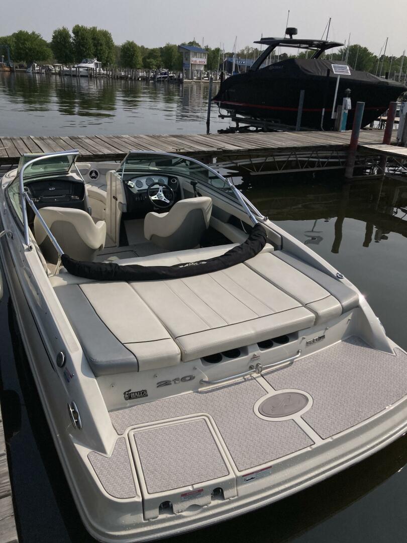 Slide: The Image of Sea Ray 210 Select 2009 - 5120750