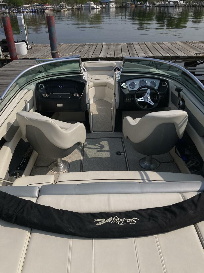 Slide: The Image of Sea Ray 210 Select 2009 - 5120751