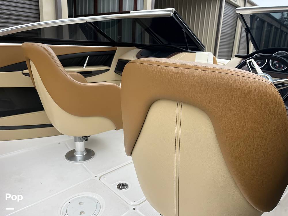 Slide: The Image of Sea Ray 210 SLX 2015 - 37