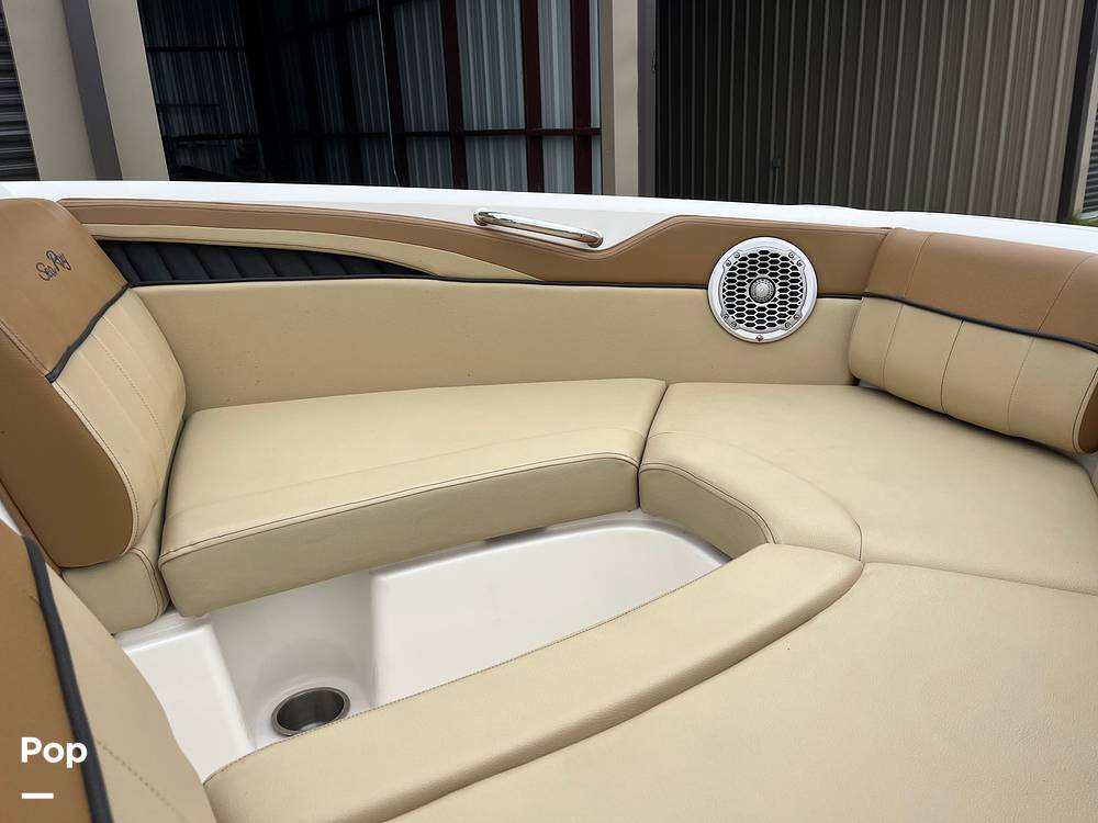 Slide: The Image of Sea Ray 210 SLX 2015 - 55