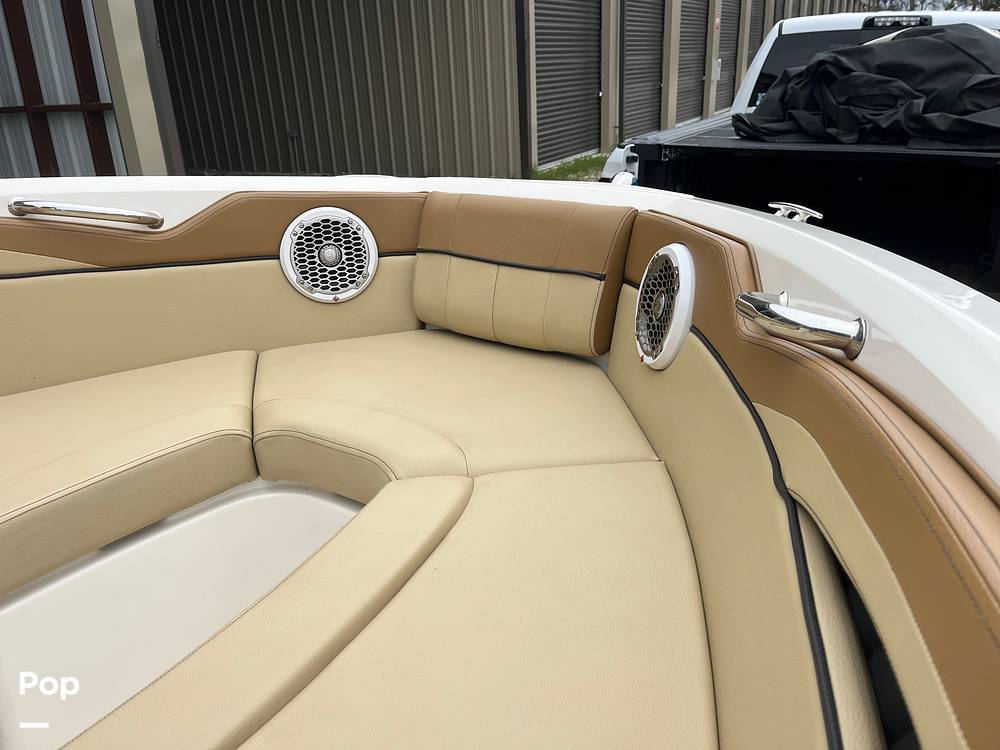 Slide: The Image of Sea Ray 210 SLX 2015 - 56