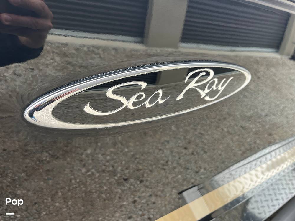 Slide: The Image of Sea Ray 210 SLX 2015 - 87