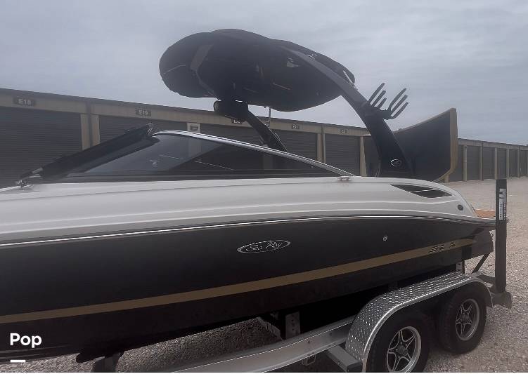 Slide: The Image of Sea Ray 210 SLX 2015 - 88