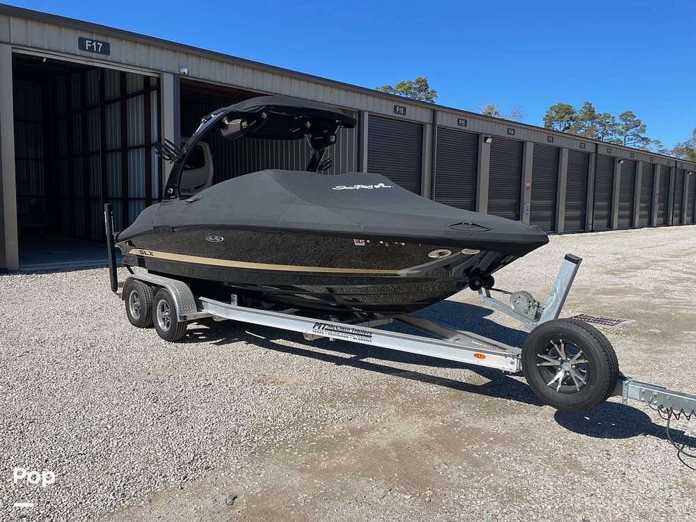 Slide: The Image of Sea Ray 210 SLX 2015 - 9