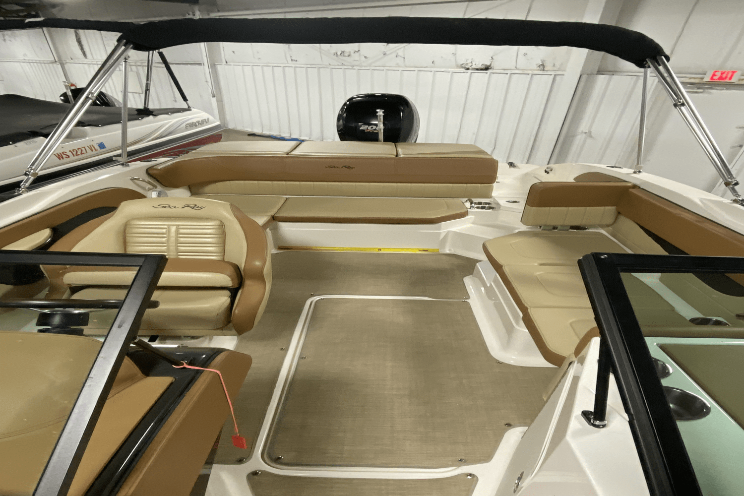 Slide: The Image of Sea Ray 210 SPXO 2017 - 11