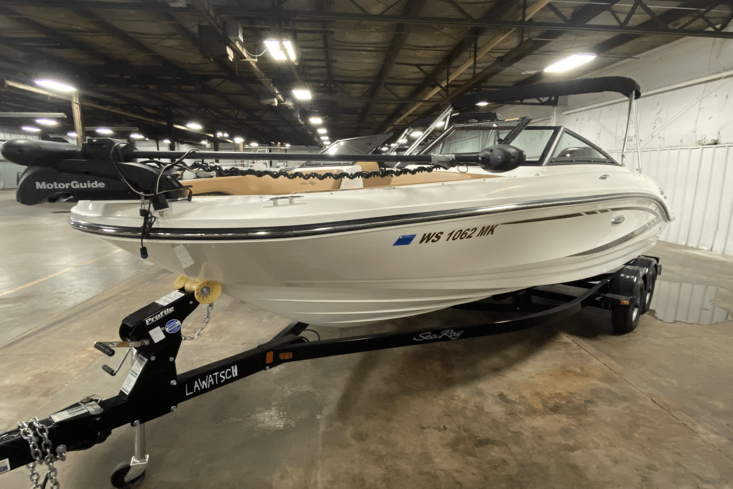 Slide: The Image of Sea Ray 210 SPXO 2017 - 2